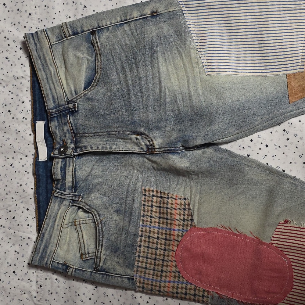 KDNK Multipatch Jeans - Picture 2 of 4